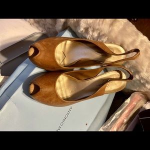 Size 9 Jessica Simpson heels